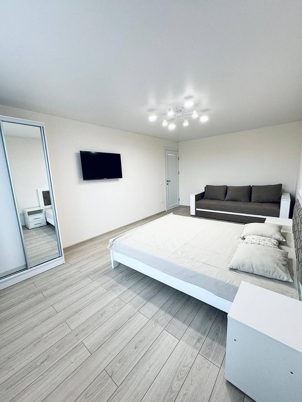 Двокімнатна Квартира На Корятовича, 2Б Berehove  Exteriör bild